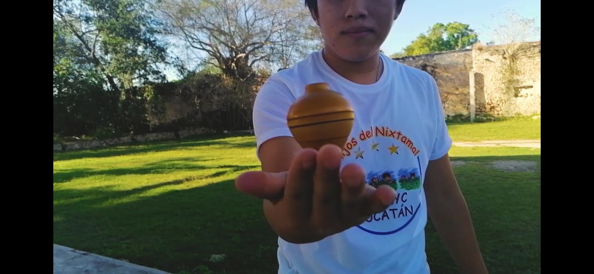 Los Hijos del Nixtamal promueven rescate de juegos tradicionales